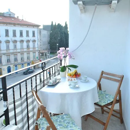 Apartmán E & T *
